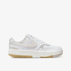 Nike Gamma Force Damen Sneaker Low-Damen Sneaker