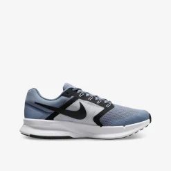 Nike Run Swift 3 Herren Sneaker Low-Herren Sneaker